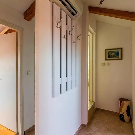 Apartment Riva *